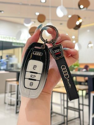 Zinc Alloy Car Key Case Cover For Audi A4 B9 A5 A6 8S 8W Q5 Q7 4M S4 S5 S7 TT TTS TFSI RS A7 A8 Q8 S6 RS6 RS7 E-tron C8 D5 A1 A3 C5 C6 Protector Shell Fob Accessories