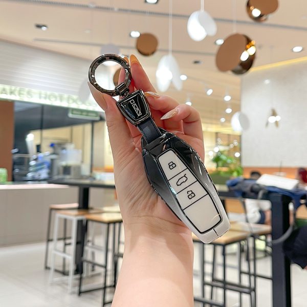 Zinc Alloy Car Key Case Cover For Chery ICar 03 ICAR03 AIQAR EQ7 EQ5 EQ3 Remote Cover Shell Keychain Key Ring Holder Accessories