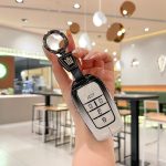 Zinc Alloy Car Key Case Cover For Toyota RAV4 Crown Hilux Fortuner Camry Land Cruiser Prado CHR Corolla RAV4 Highlander C-HR Prius Protect Shell Accessories