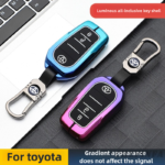 Zinc Alloy Car Key Case Cover For Toyota Prius Camry Corolla C-HR CHR RAV4 Prado Crown 2020 Avalon Carbon Fiber Car Key Fob Case Cover Keychain