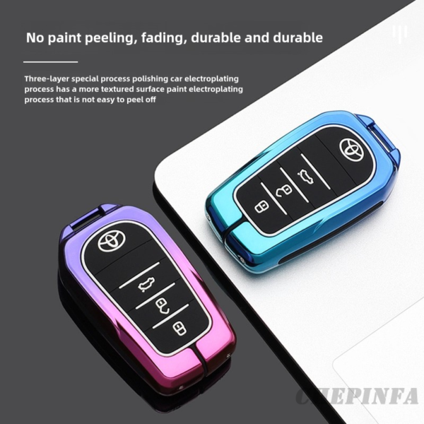 Zinc Alloy Car Key Case Cover For Toyota Prius Camry Corolla C-HR CHR RAV4 Prado Crown 2020 Avalon Carbon Fiber Car Key Fob Case Cover Keychain