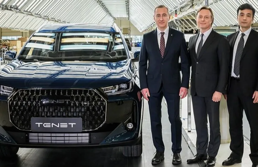 TENET CAR